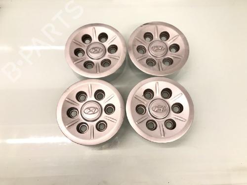 Used Hub cap HYUNDAI H-1 Cargo (TQ) 2.5 CRDi (116 hp) 13158612