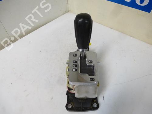 Used Gear lever VOLVO V70 III (135) 2.4 D (163 hp) 12477299