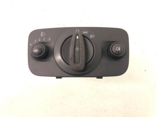 Headlight switch FORD FIESTA VI (CB1, CCN) 1.25 | BP16161222I24 