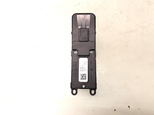 Switch VOLVO V70 III (135) D5 | BP26663885I30 - Image 2