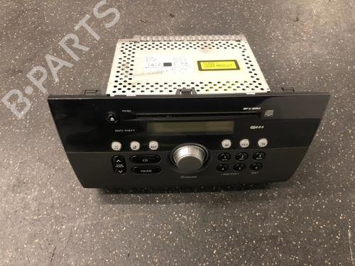Used Radio Radio 12484971 12484971