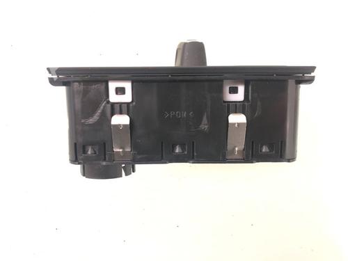 Headlight switch VW PASSAT B8 Variant (3G5, CB5) 1.4 TSI | BP15721201I24 - Image 2