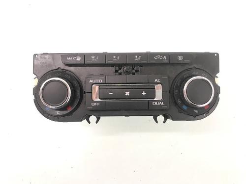Used Climate control SKODA OCTAVIA II Combi (1Z5) 1.6 TDI (105 hp) 12474447