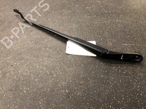 front-wipers-mechanism-kia-ceed-sportswagon-cd-10-t-gdi-00000-2018-13162968 main image