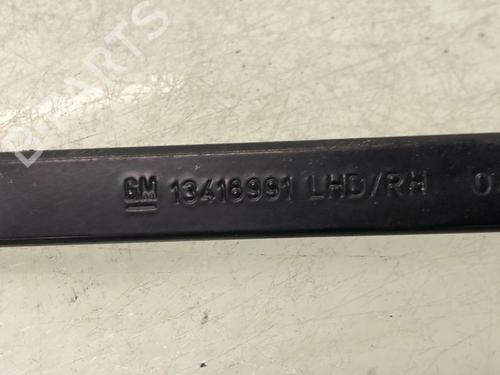Front windshield wiper arm OPEL ASTRA K Sports Tourer (B16) 1.6 CDTi (35) | BP20213812C143 