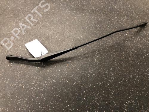 Used Front windshield wiper arm FIAT PUNTO EVO (199_) 1.2 (69 hp) 13162623