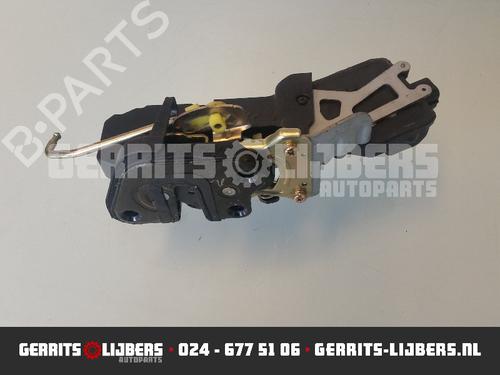 Used Rear right lock HYUNDAI SANTA FÉ I (SM) 2.7 V6 4x4 (173 hp) 13156491
