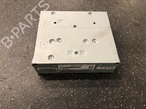 Used Radio Radio 12483948 12483948