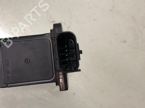 Mass air flow sensor FORD FOCUS III Turnier 1.0 EcoBoost | BP25704931M95