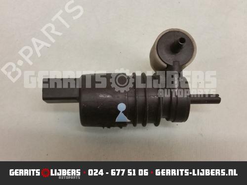 Used Washer pump Washer pump 13156123 13156123
