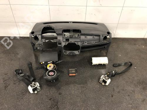 Used Airbag Kit FIAT 500 (312_) 0.9 (312AXG1A, 312.AXG11) (86 hp) 23901038