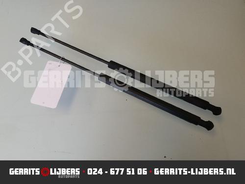 Gassdemper Bakluke PEUGEOT 206 Hatchback (2A/C) 1.1 i (60 hp) 13157678