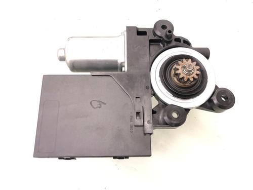 Electronic module VOLVO V50 (545) D2 | BP31289011M83