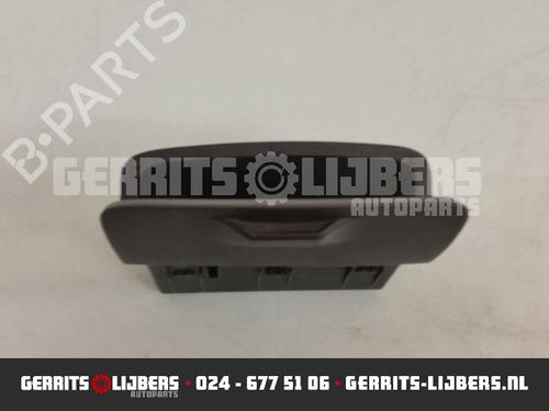 Handskerum HYUNDAI i20 I (PB, PBT) 1.2 (86 hp) 12248072