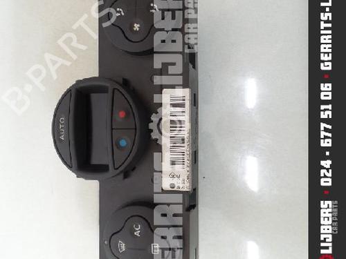 Used Climate control RENAULT MEGANE II (BM0/1_, CM0/1_) 2.0 16V (BM0U, CM0U) (135 hp) 12247223