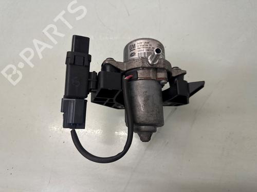 Used Vacuum pump Vacuum pump OPEL MERIVA B MPV (S10) 1.4 (75) (120 hp) 33630810 33630810