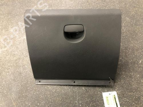 Used Glove box Glove box 12486379 12486379