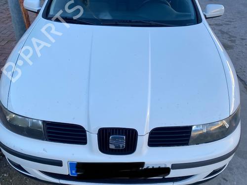 Left front window switch SEAT LEON (1M1) | BP31026862I27