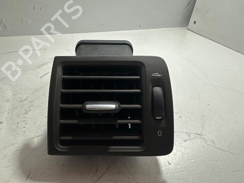air-vent-volvo-v50-545-2003-2004-2005-2006-2007-2008-2009-2010-2011-2012-32431072 main image
