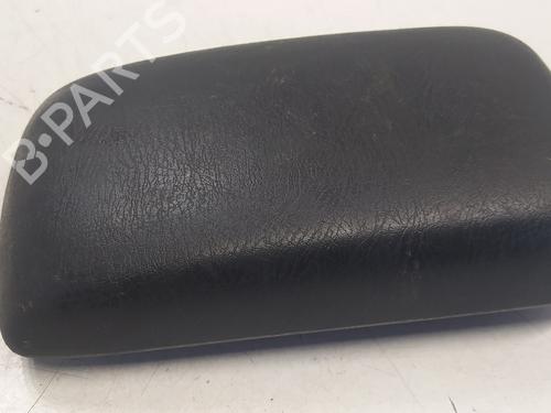 Used Armrest / Center console TOYOTA AVENSIS (_T22_) 2.0 D-4D (CDT220_, CDT220R) (110 hp) 24511590