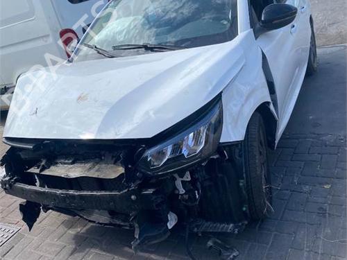 Used Parts PEUGEOT 208 II (UB_, UP_, UW_, UJ_) 1.2 PureTech 75 4910632