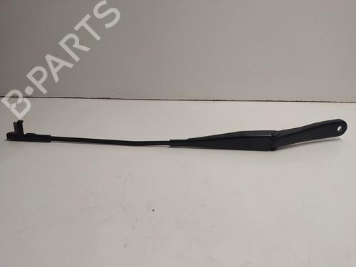 Used Front windshield wiper arm OPEL ASTRA H Estate (A04) 1.7 CDTI (L35) (101 hp) 23570072