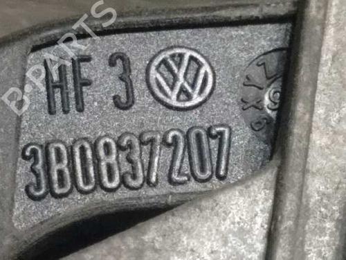 Rear left exterior door handle VW PASSAT B5 (3B2)  | BP23569121C130 