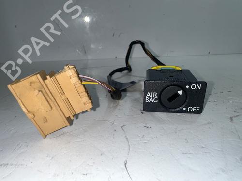 Used Switch Switch AUDI A5 (8T3) 2.0 TDI (177 hp) 32977583 32977583