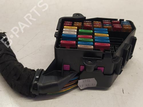 Fuse box SEAT LEON (1M1) 1.9 TDI | BP37184803E1 - Image 2