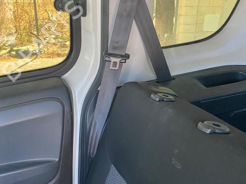 Used Rear right seatbelt Rear right seatbelt 38076994 38076994