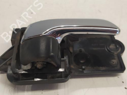 Used Front right interior door handle TOYOTA AVENSIS (_T22_) 2.0 D-4D (CDT220_, CDT220R) (110 hp) 25125135