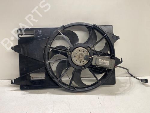 Used Radiator fan FORD MONDEO III (B5Y) [2000-2007]  31132803