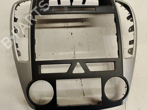 Middle console KIA CEE'D Hatchback (ED)  | BP36869603I22  - Image 13