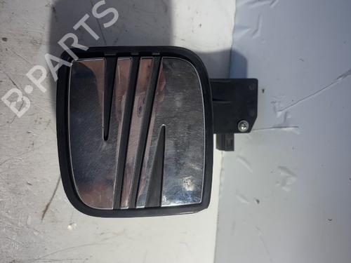 Used Tailgate handle Tailgate handle 38098266 38098266
