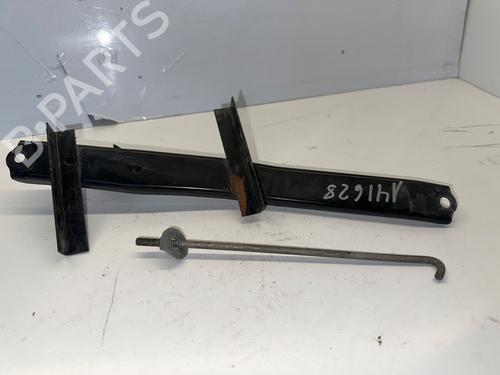 Used Support Support TOYOTA AVENSIS (_T25_) 2.2 D-4D (ADT251_, ADT251R) (150 hp) 35720283 35720283