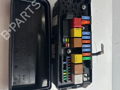 Fuse box OPEL VECTRA C (Z02) | BP32109819E1 - Image 5
