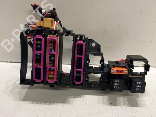 Fuse box AUDI A5 (8T3) 2.0 TDI | BP29957347E1 - Image 10