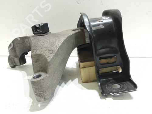 Engine mount RENAULT SCÉNIC II (JM0/1_) 1.5 dCi (JM1E, JM16) | BP22896753M89 