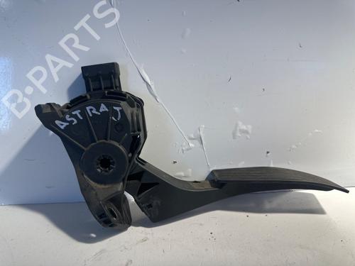 Used Pedal Pedal 36890516 36890516