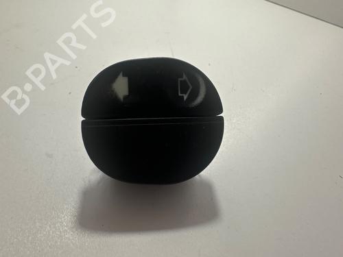 Interrupteur de vitre avant droite FORD TOURNEO CONNECT 1.8 TDCi /TDDi /DI (75 hp) 30839731