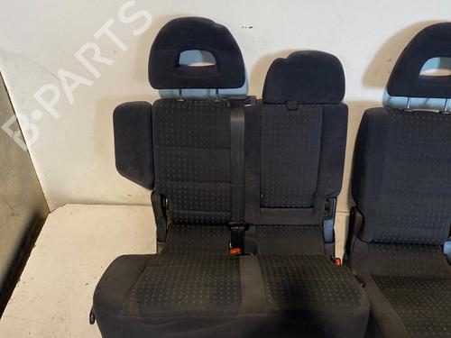 Sæde bagtil (2. række) MITSUBISHI PAJERO III (V7_W, V6_W) 3.2 Di-D (V68W, V78W) | BP30182788I23