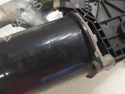 Essuie-glace moteur avant Essuie-glace moteur avant VW POLO (6N2) [1999-2001] 36142445 36142445