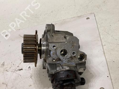Used Injection pump Injection pump FORD FOCUS III Turnier [2010-2020] 33327411 33327411