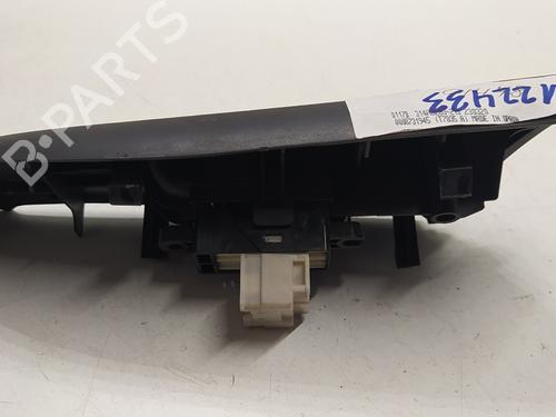 Right front window switch NISSAN ALMERA II (N16) 2.2 dCi | BP38054547I26 - Image 2