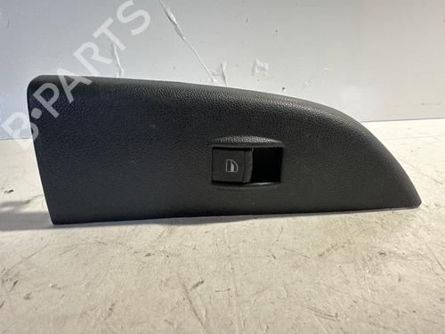 Used Right front window switch Right front window switch 37704157 37704157