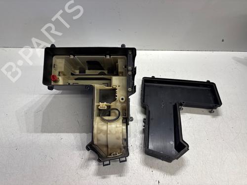 Fuse box LAND ROVER FREELANDER I (L314) 2.0 Td4 4x4 | BP28827249E1