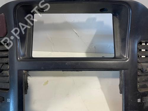 Used Air vent MITSUBISHI PAJERO III (V7_W, V6_W) 3.2 Di-D (V68W, V78W) (165 hp) 29523174