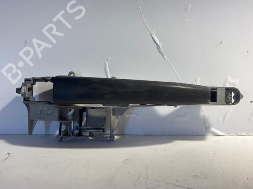 Used Front left exterior door handle Front left exterior door handle 37018609 37018609