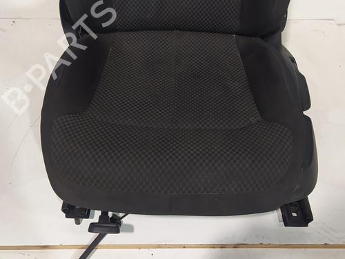 Left front seat VW PASSAT B7 (362) 2.0 TDI | BP13702618C15 