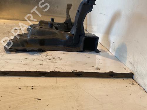 Subframe FORD TOURNEO CONNECT 1.8 TDCi /TDDi /DI | BP29824645M9
